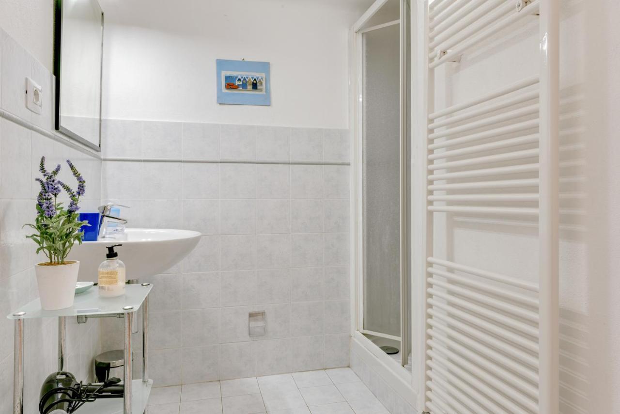 La Spezia Migliarina Bedrooms Exterior foto